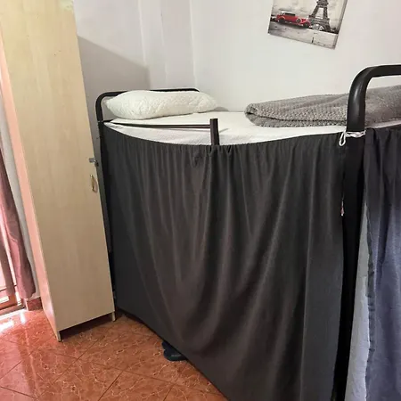 Hostel Siri